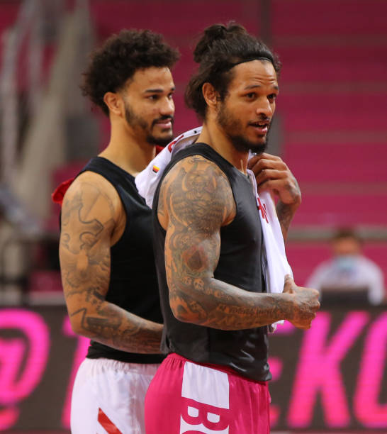 低于巴萨 低于巴萨